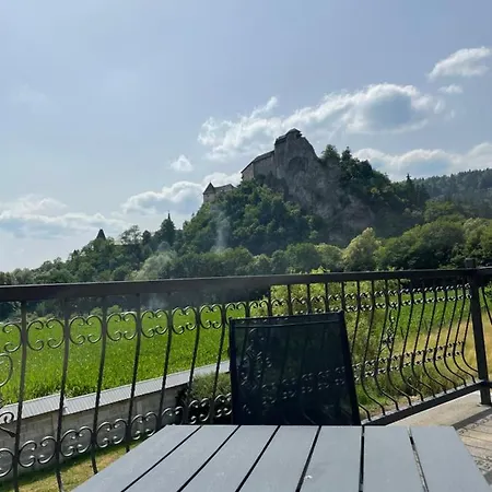 U Dvoch Levov Gasthof